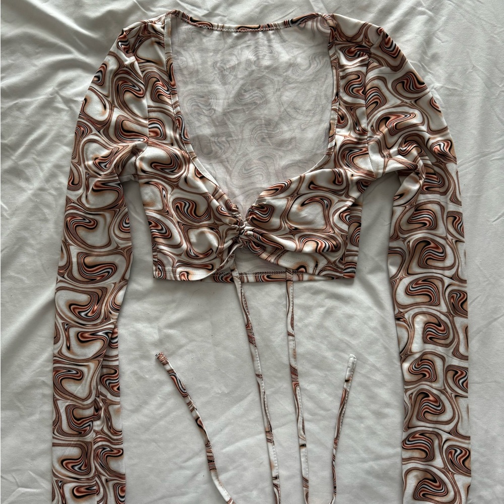 Swirl top